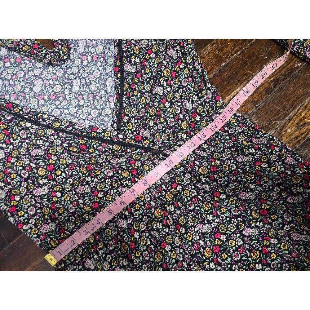 LOFT Floral v-neck Romper Large Botanical Cottagecore Spring - Picture 9 of 16